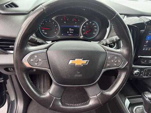 Certified 2020 Chevrolet Traverse LT AWD/4WD image 17
