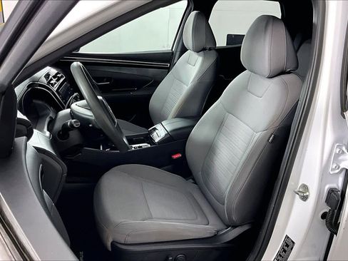 Used 2022 Hyundai Santa Cruz SEL w/ Activity Package FWD image 6