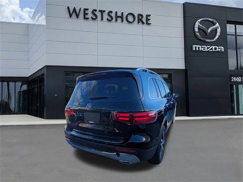 Used 2025 Mercedes-Benz GLB 250 image 3