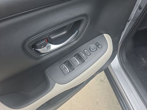 New 2026 Honda HR-V EX-L image 11