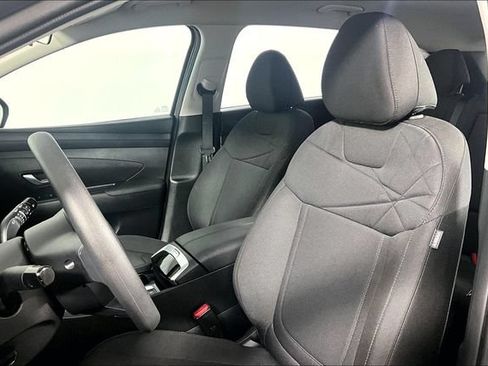 Certified 2026 Hyundai Tucson SE FWD image 25