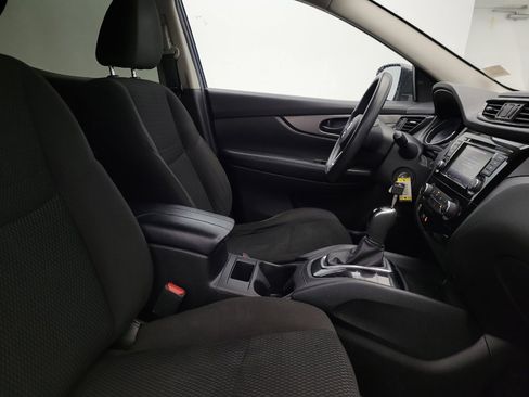 Used 2020 Nissan Rogue Sport S w/ Appearance Package FWD image 21