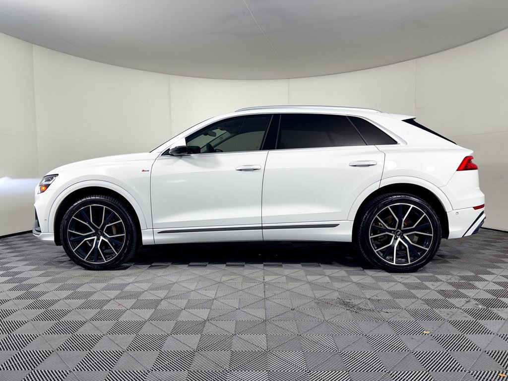 Used 2020 Audi Q8 Premium Plus w/ Premium Plus Package AWD/4WD image 2