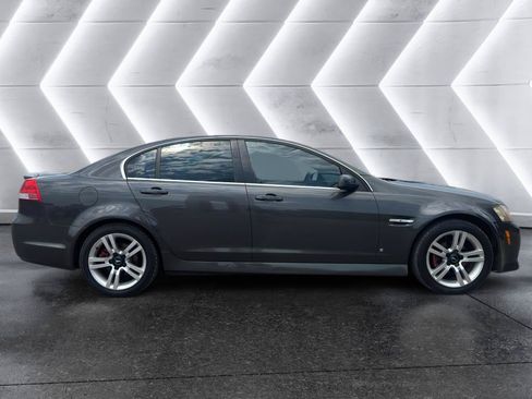 Used 2009 Pontiac G8 w/ Comfort And Sound Package RWD image 8