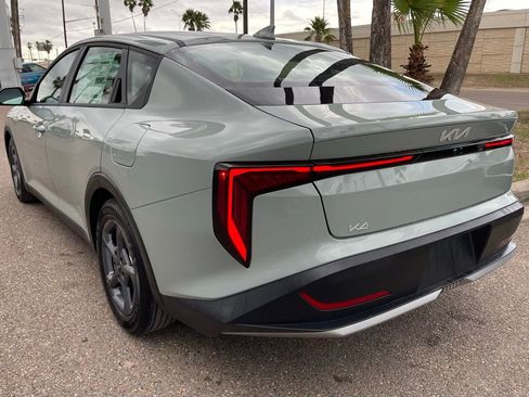 New 2026 Kia K4 LXS image 5