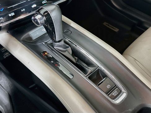 Used 2019 Honda HR-V EX-L image 23