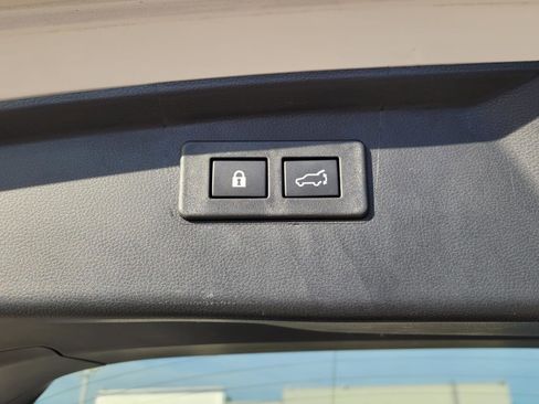 Certified 2025 Subaru Outback Touring XT image 20