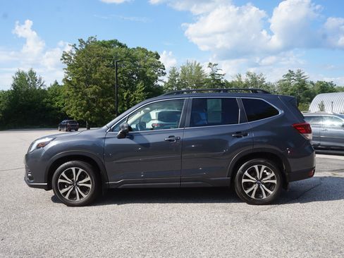 Used 2023 Subaru Forester Limited AWD/4WD image 8