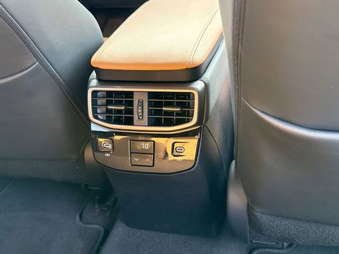 Used 2025 Lexus RX 350 FWD w/ Technology Package image 18