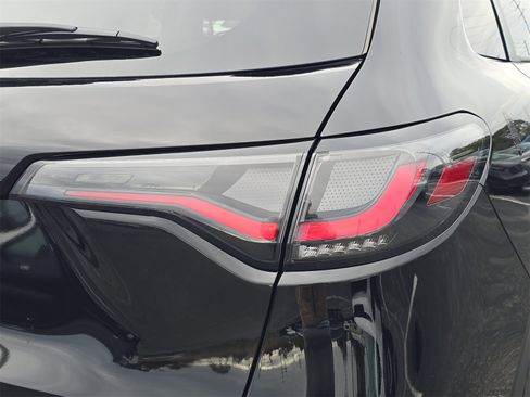 New 2026 Honda HR-V LX image 8