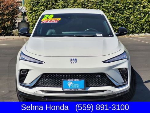 Used 2024 Buick Envista Sport Touring w/ Convenience II Package image 3