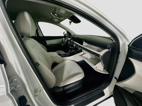Used 2025 Hyundai Tucson SEL FWD image 30