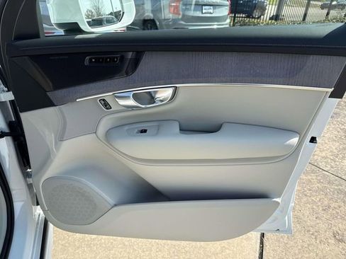 New 2026 Volvo XC90 B6 Ultra w/ Protection Package AWD/4WD image 15