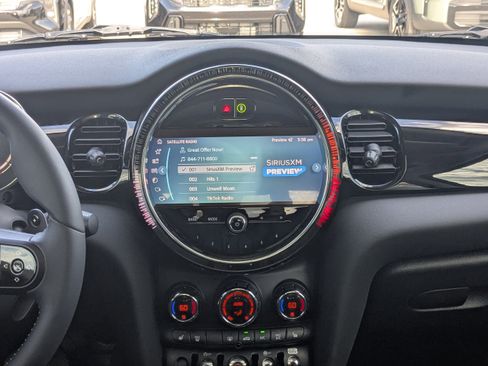 Used 2024 MINI Cooper S image 19