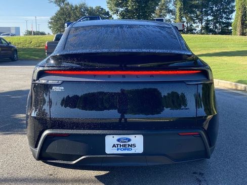 Used 2026 Tesla Model Y Long Range AWD/4WD image 4