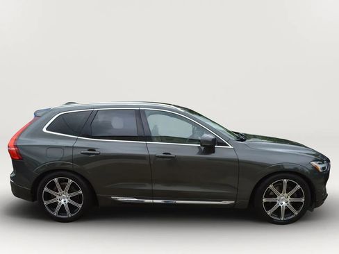 Used 2018 Volvo XC60 T6 Inscription w/ Luxury Seat Package AWD/4WD image 11
