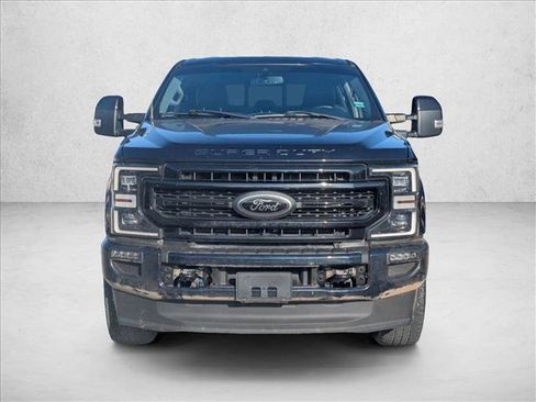 Used 2021 Ford F250 Lariat image 2