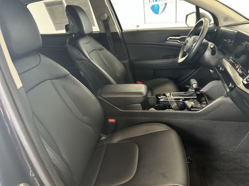 Certified 2023 Kia Sportage EX image 26