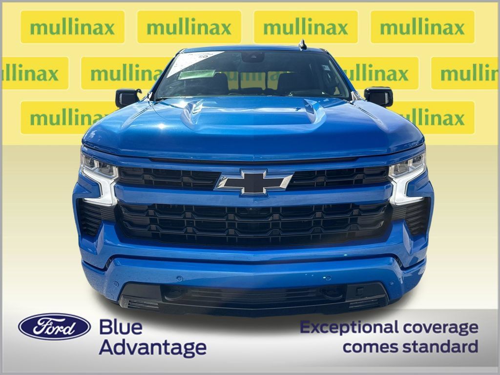 Used 2025 Chevrolet Silverado 1500 RST w/ Convenience Package II RWD image 12