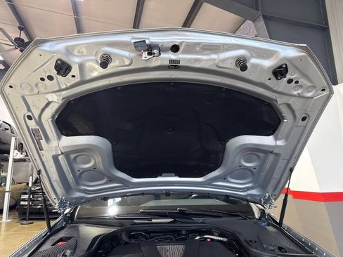 Used 2017 Mercedes-Benz E 400 4MATIC Wagon image 56