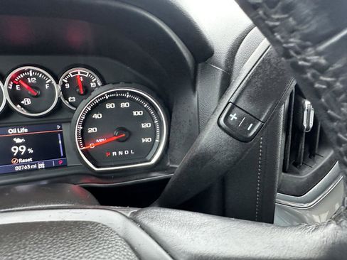 Used 2020 Chevrolet Silverado 1500 LT Trail Boss image 35