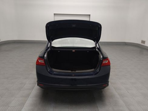 Used 2017 Chevrolet Malibu LT image 29