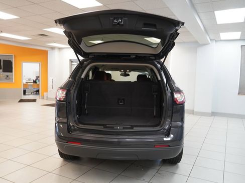 Used 2014 Chevrolet Traverse LT FWD image 9