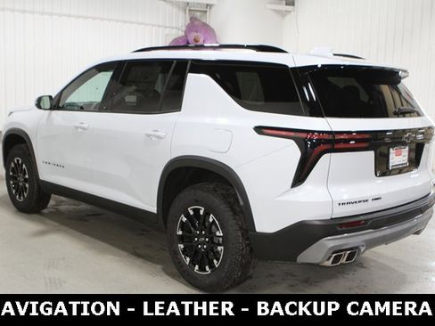 New 2026 Chevrolet Traverse Z71 w/ LPO, Floor Liner Package image 28