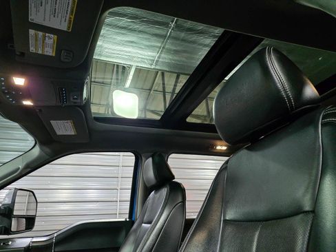 Used 2021 Ford F350 Lariat w/ Tremor Off-Road Package image 18