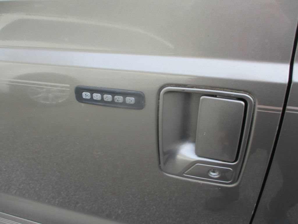 Used 2005 Ford Excursion Eddie Bauer AWD/4WD image 10