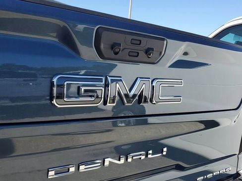 New 2026 GMC Sierra 3500 Denali Ultimate AWD/4WD image 7