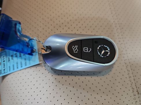 New 2026 Mercedes-Benz C 300 Sedan image 37