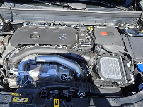 New 2026 Mercedes-Benz GLB 250 image 25