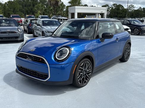 New 2026 MINI Cooper S FWD image 3