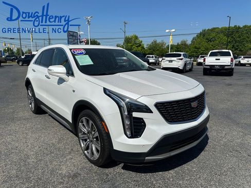 Used 2019 Cadillac XT4 Premium Luxury w/ Enhanced Visibility Package FWD image 7