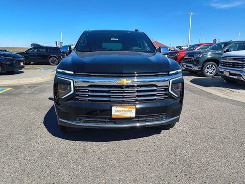 New 2026 Chevrolet Suburban Premier AWD/4WD image 3