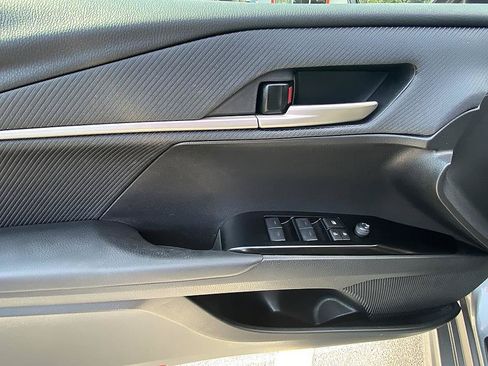 Certified 2025 Toyota Camry SE FWD image 13