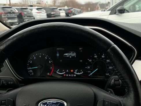 Used 2020 Ford Escape SEL image 17