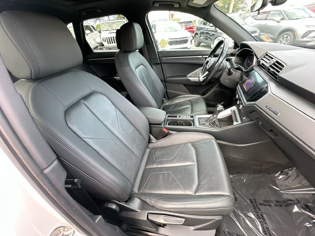 Used 2019 Audi Q3 2.0T Premium AWD/4WD image 28