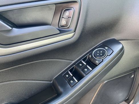 Used 2023 Ford Escape Active image 12