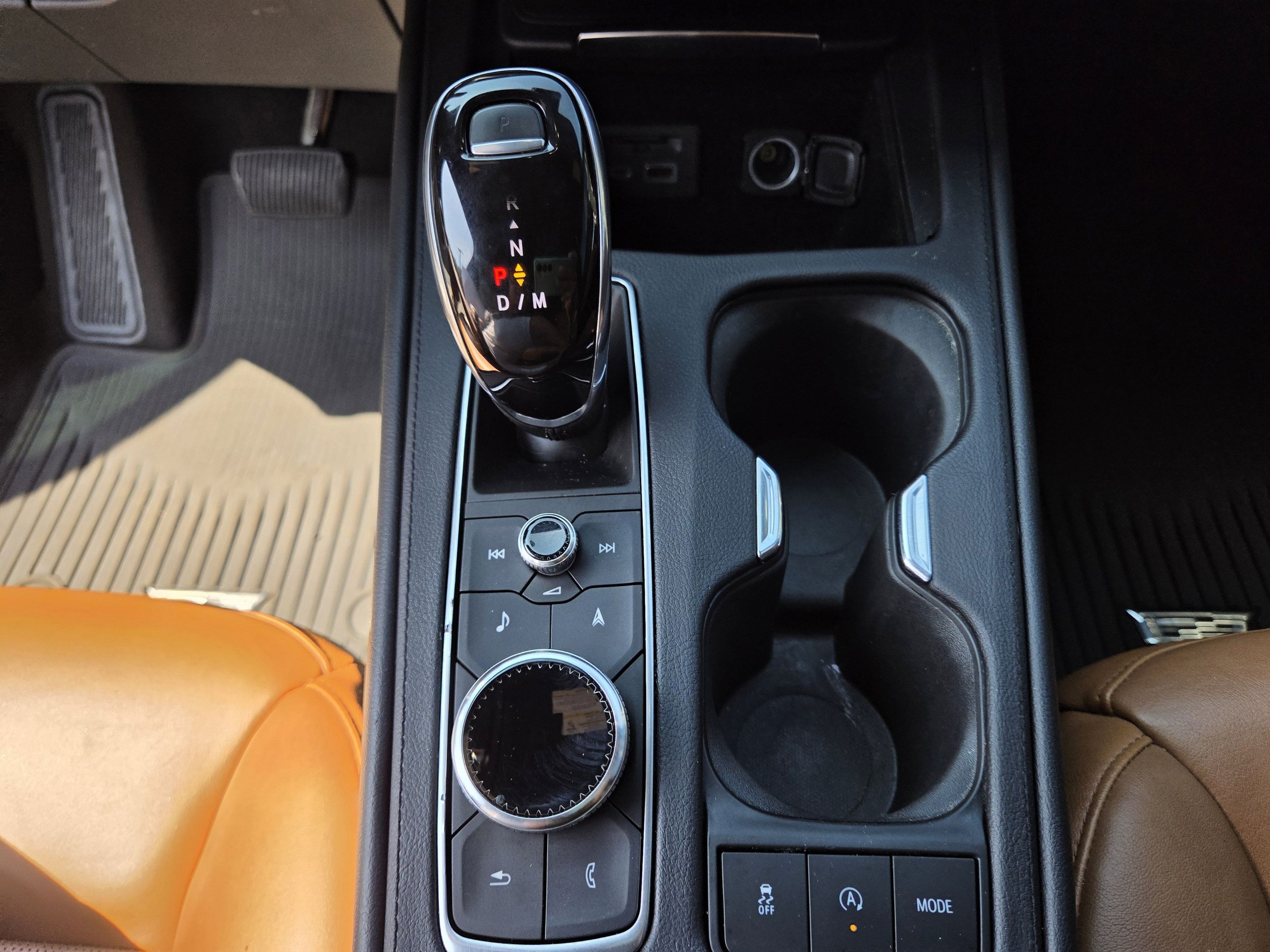 Used 2021 Cadillac XT4 Premium Luxury FWD image 13