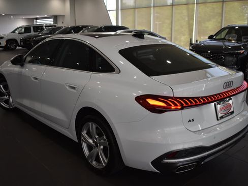 Used 2025 Audi A5 2.0T Premium Plus w/ Premium Plus AWD/4WD image 5