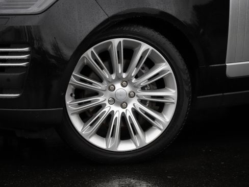 Certified 2022 Land Rover Range Rover Autobiography image 2