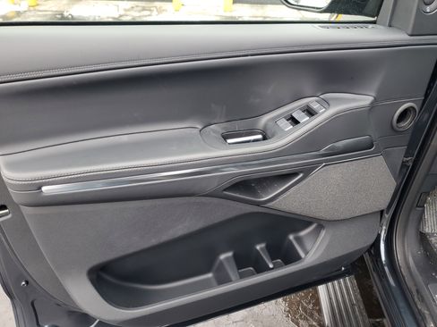 New 2025 Lincoln Navigator L Reserve image 8