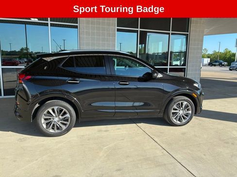 Used 2022 Buick Encore GX Preferred w/ Sport Touring Package FWD image 9