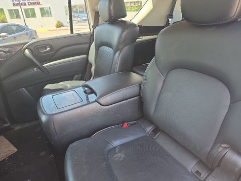 Used 2024 INFINITI QX80 Luxe AWD/4WD image 22