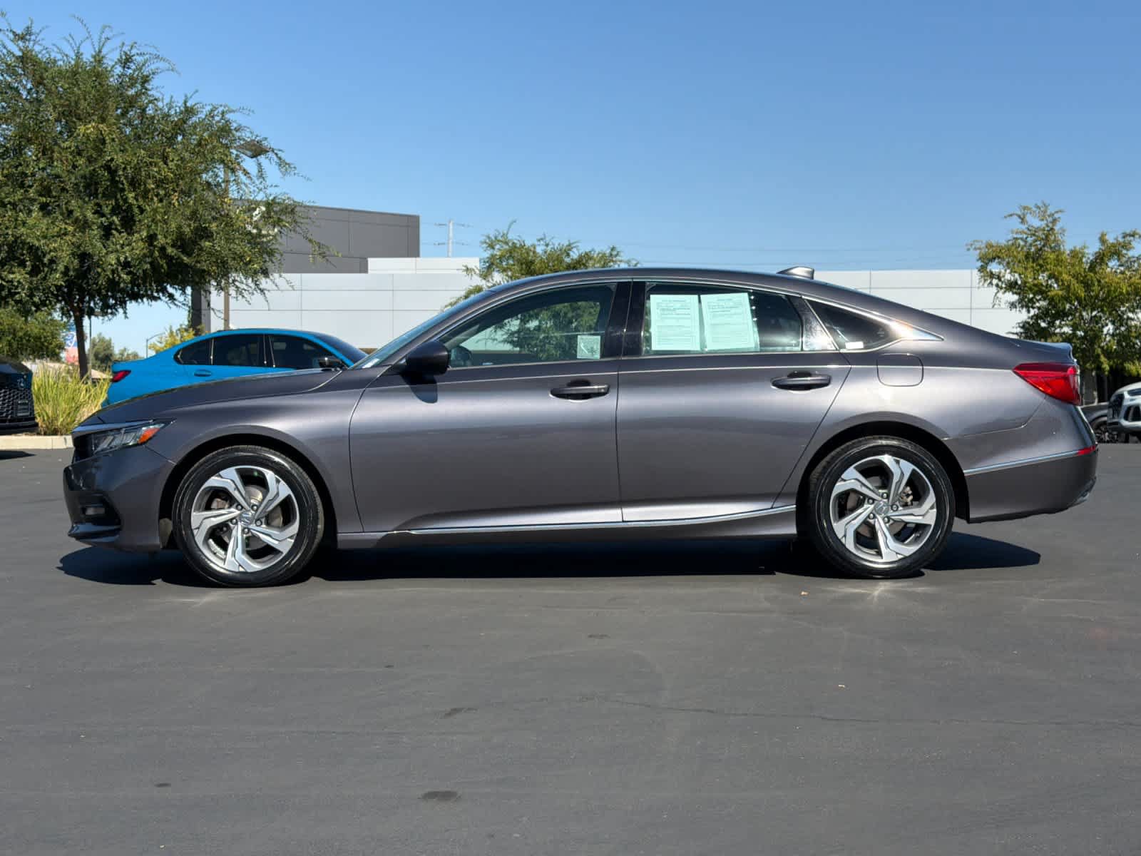 Used 2019 Honda Accord EX image 9