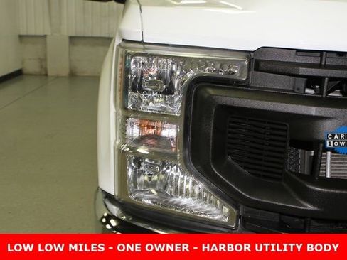 Used 2021 Ford F250 XL w/ Power Equipment Group image 7