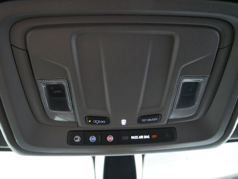Used 2021 Chevrolet Silverado 1500 LT Trail Boss w/ Bed Protection Package AWD/4WD image 31