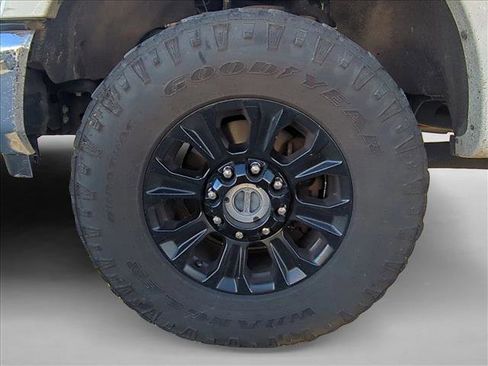 Used 2022 Ford F350 Lariat w/ Tremor Off-Road Package image 14